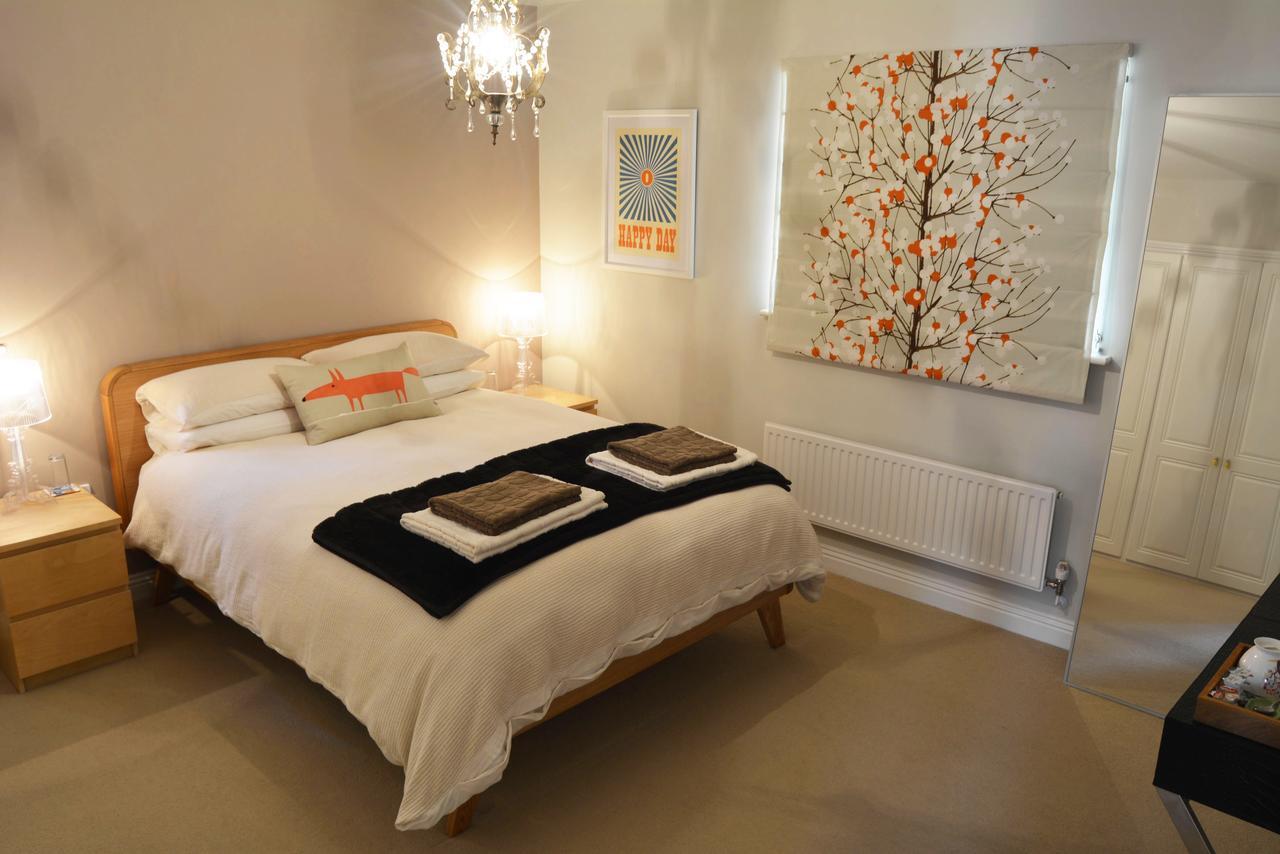 Walton Crescent Bed and Breakfast Winford Εξωτερικό φωτογραφία